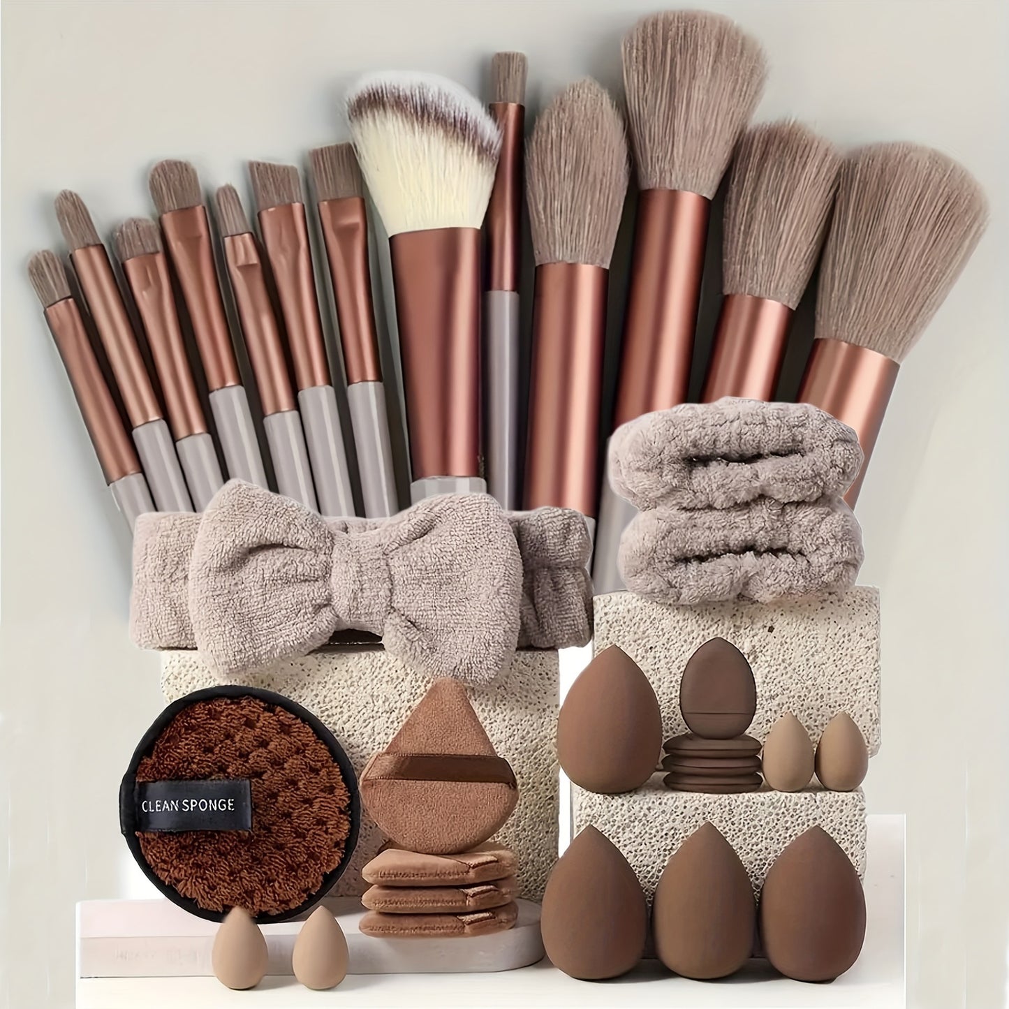 SoftBlend™ – Allt-i-ett set för en felfri makeup