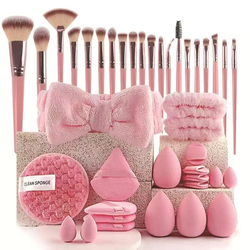 SoftBlend™ – Allt-i-ett set för en felfri makeup