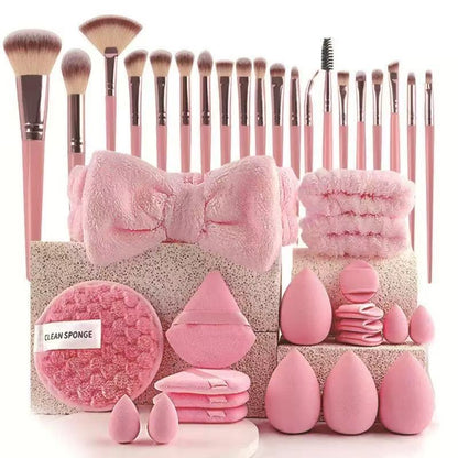 SoftBlend™ – Allt-i-ett set för en felfri makeup