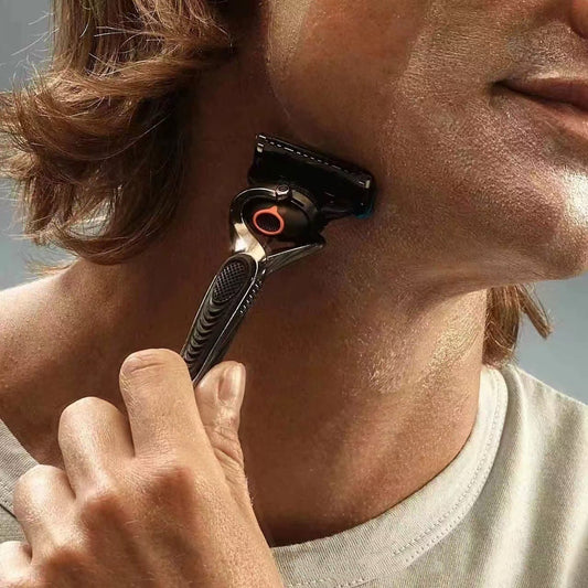 ProShave 6™ – Professionell rakhyvel med sex blad