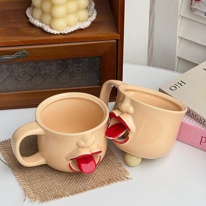 SkrattMugg – Kaffe med ett leende