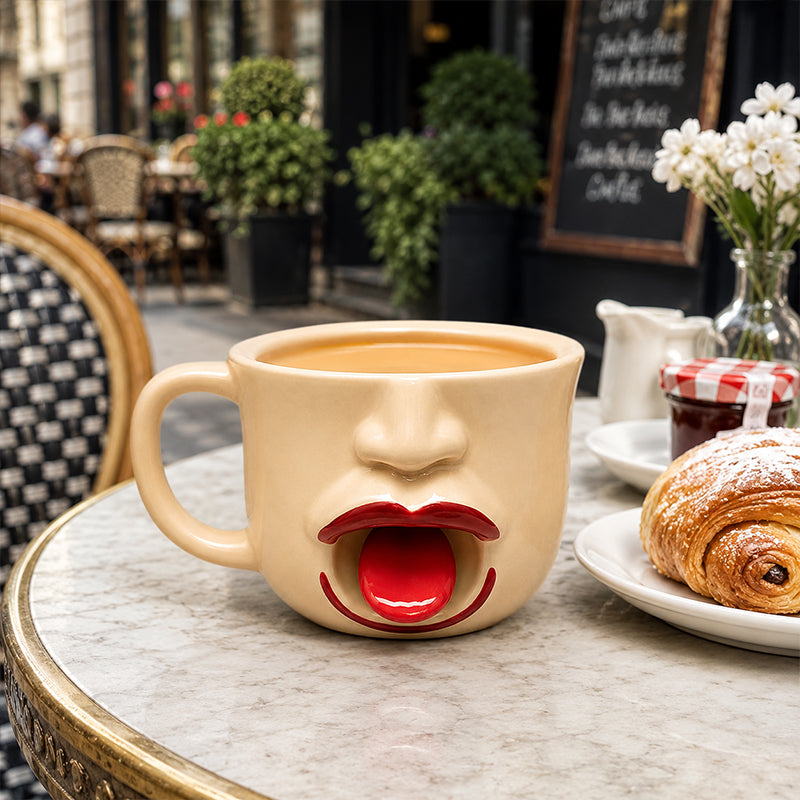 SkrattMugg – Kaffe med ett leende